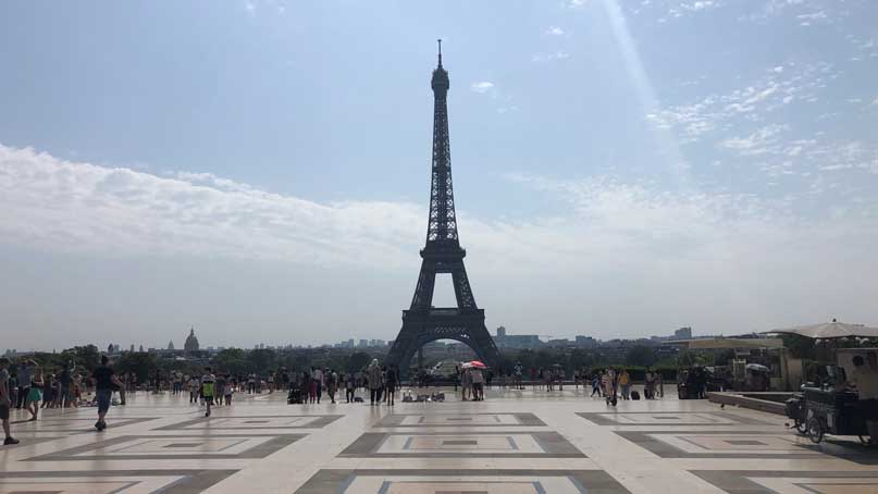 Eiffel Tower Virtual Background For Zoom Goimages Alley